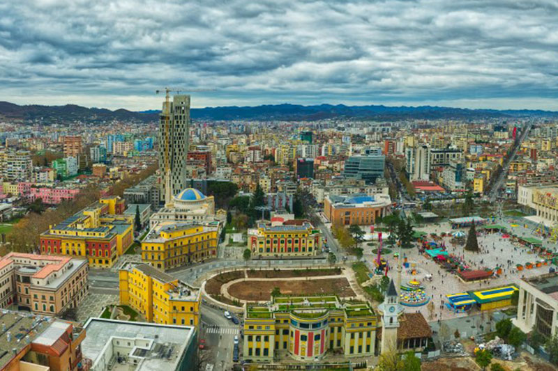 La guida turistica di Tirana